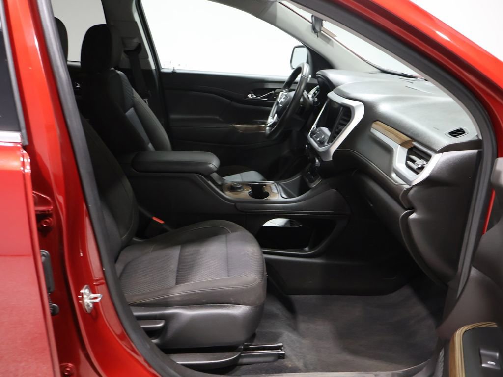Used 2023 GMC Acadia SLE image 24
