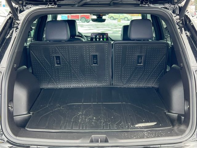 Certified 2024 Chevrolet Blazer RS w/ Driver Confidence II Package image 7