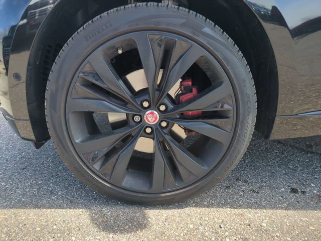 Used 2019 Jaguar F-PACE S image 21
