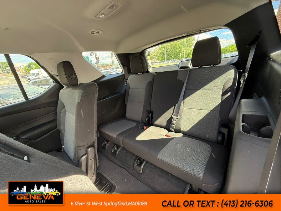 Used 2018 Chevrolet Traverse LS FWD image 12