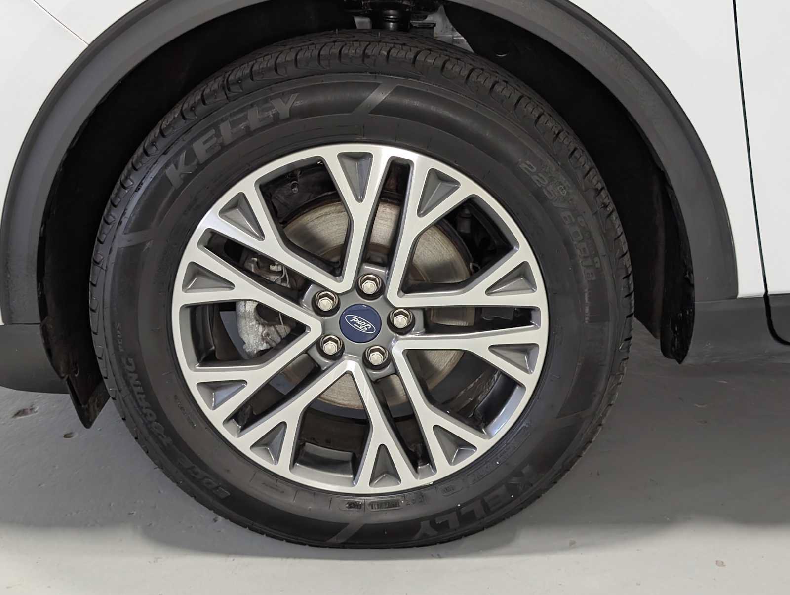 Used 2020 Ford Escape SEL AWD/4WD image 3