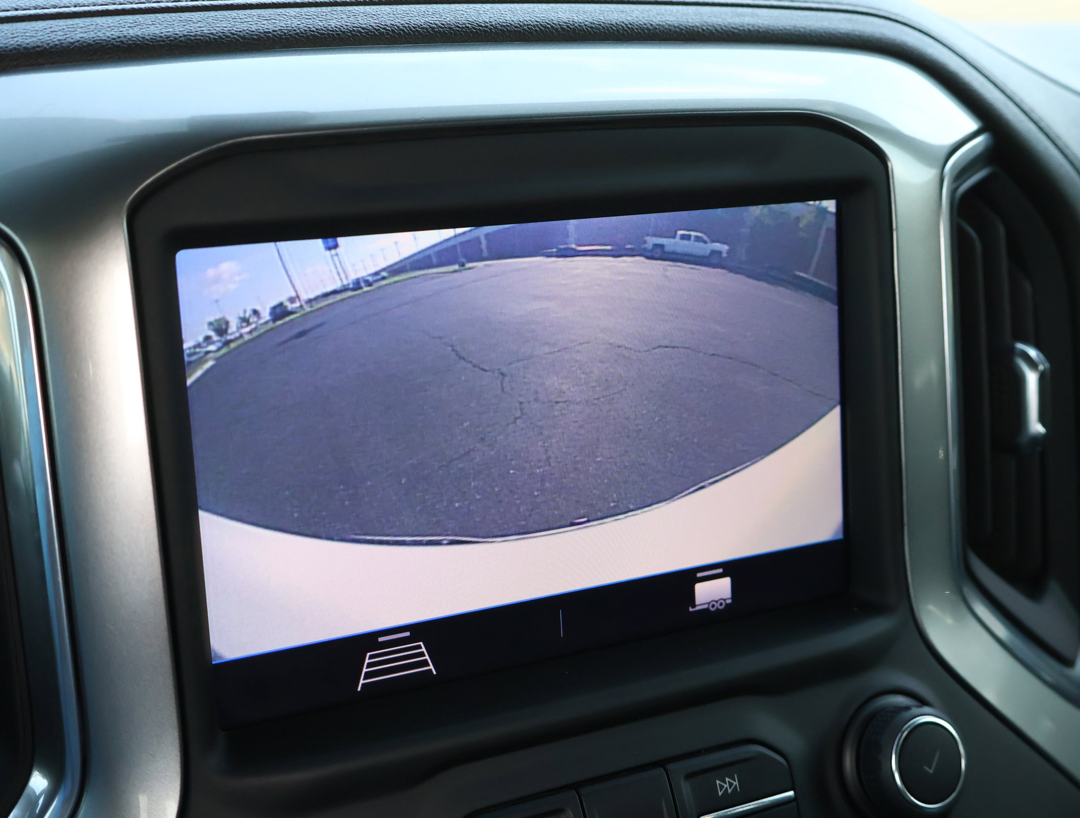 Used 2022 Chevrolet Silverado 1500 RST AWD/4WD image 5