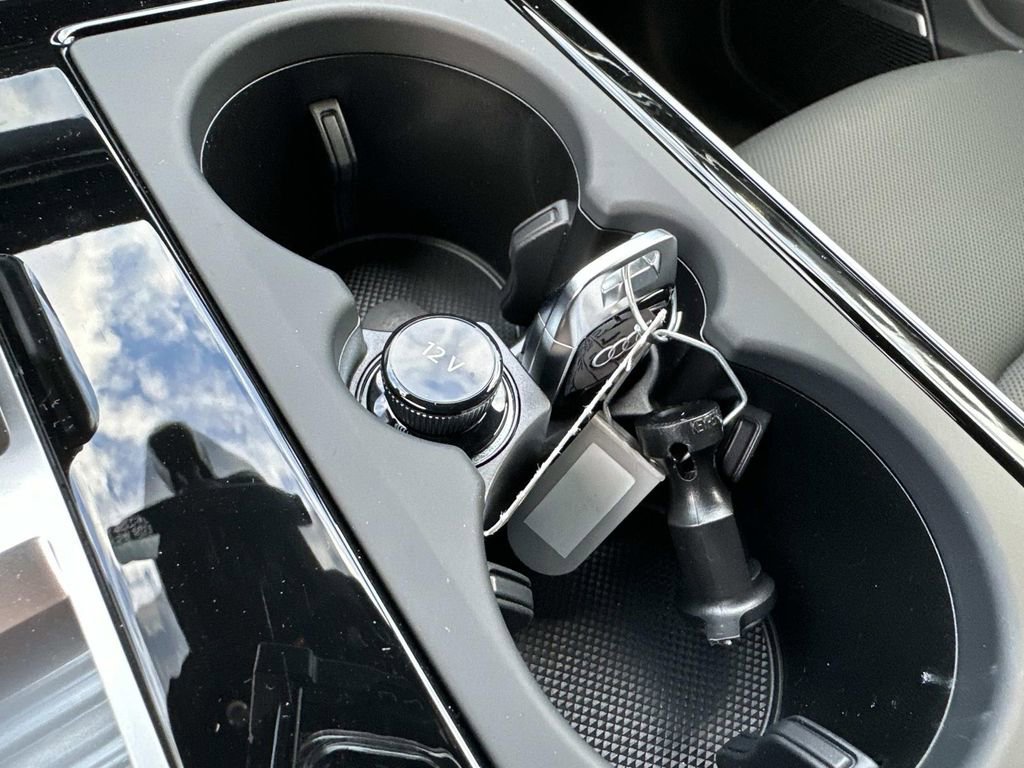 New 2025 Audi Q7 3.0T Premium Plus image 23