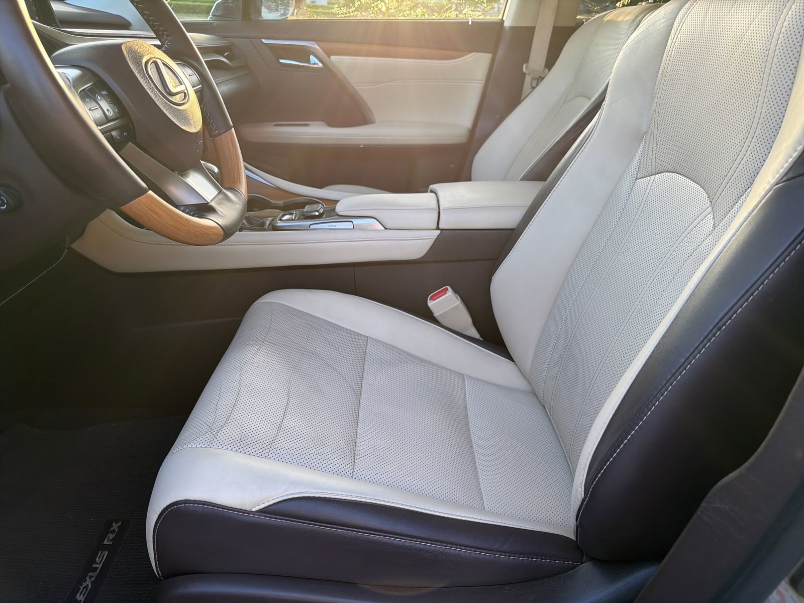 Used 2017 Lexus RX 350 AWD w/ Premium Package image 15