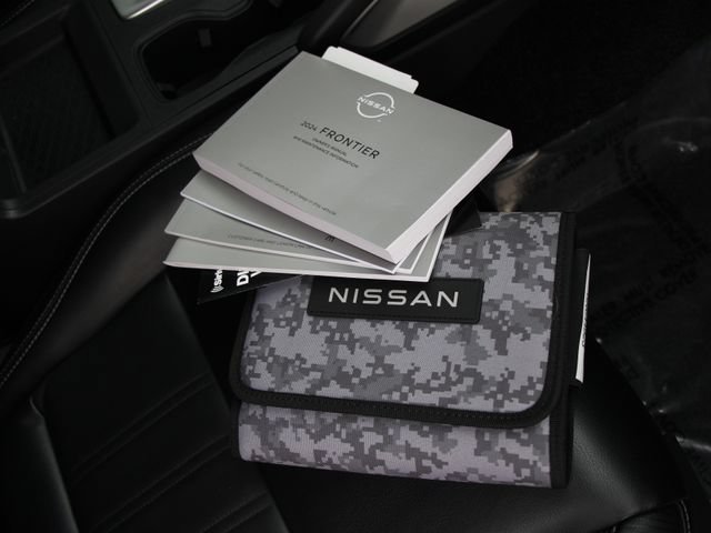 Certified 2024 Nissan Frontier SL w/ Technology Package AWD/4WD image 35