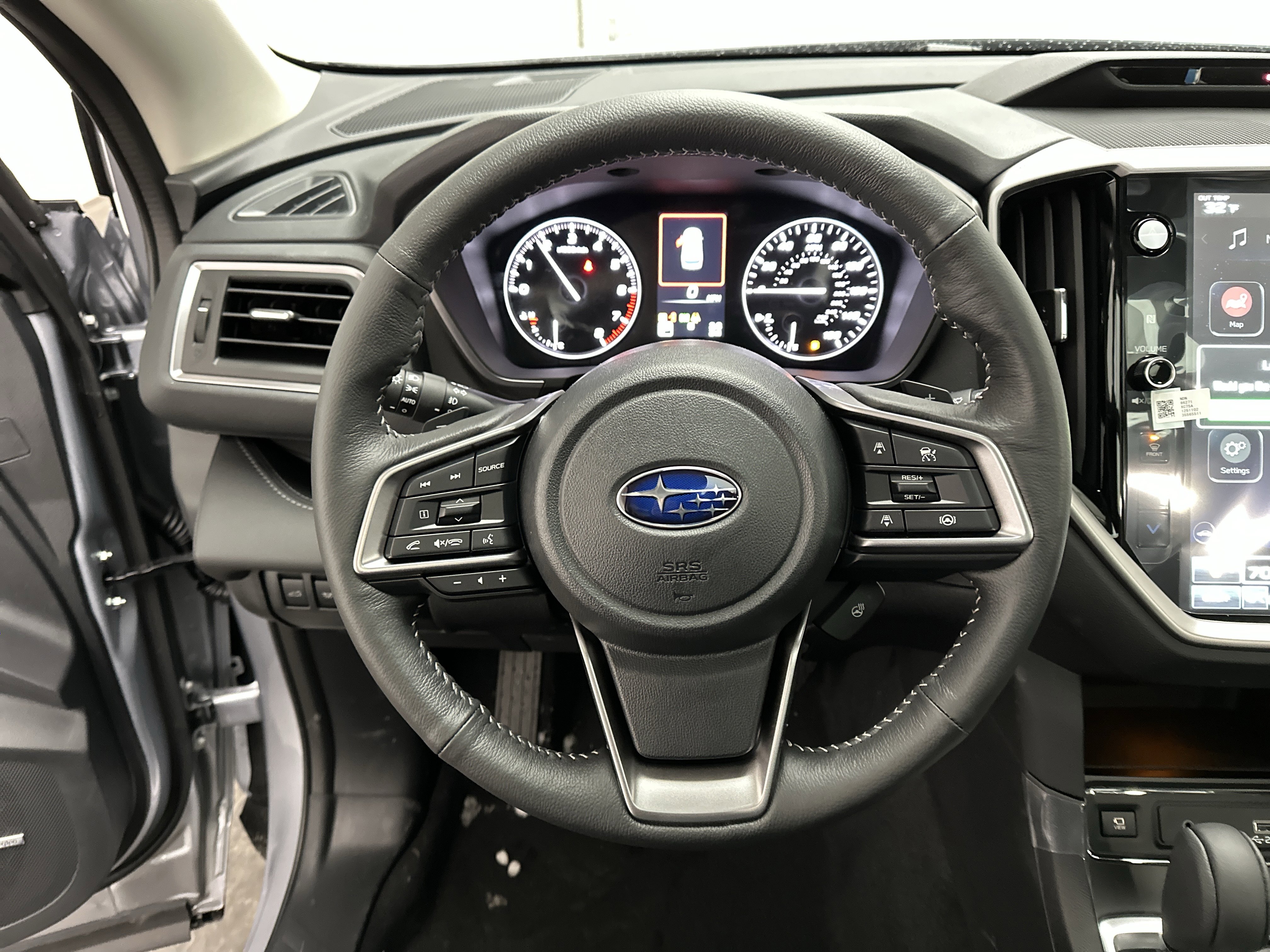 New 2026 Subaru Ascent Limited AWD/4WD image 30