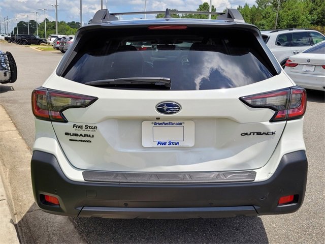 Used 2024 Subaru Outback Onyx Edition image 9