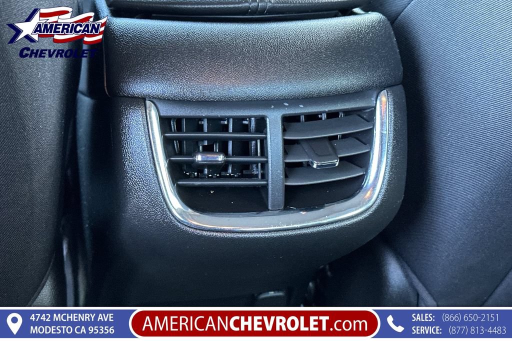 Used 2023 Chevrolet Malibu LT FWD image 16