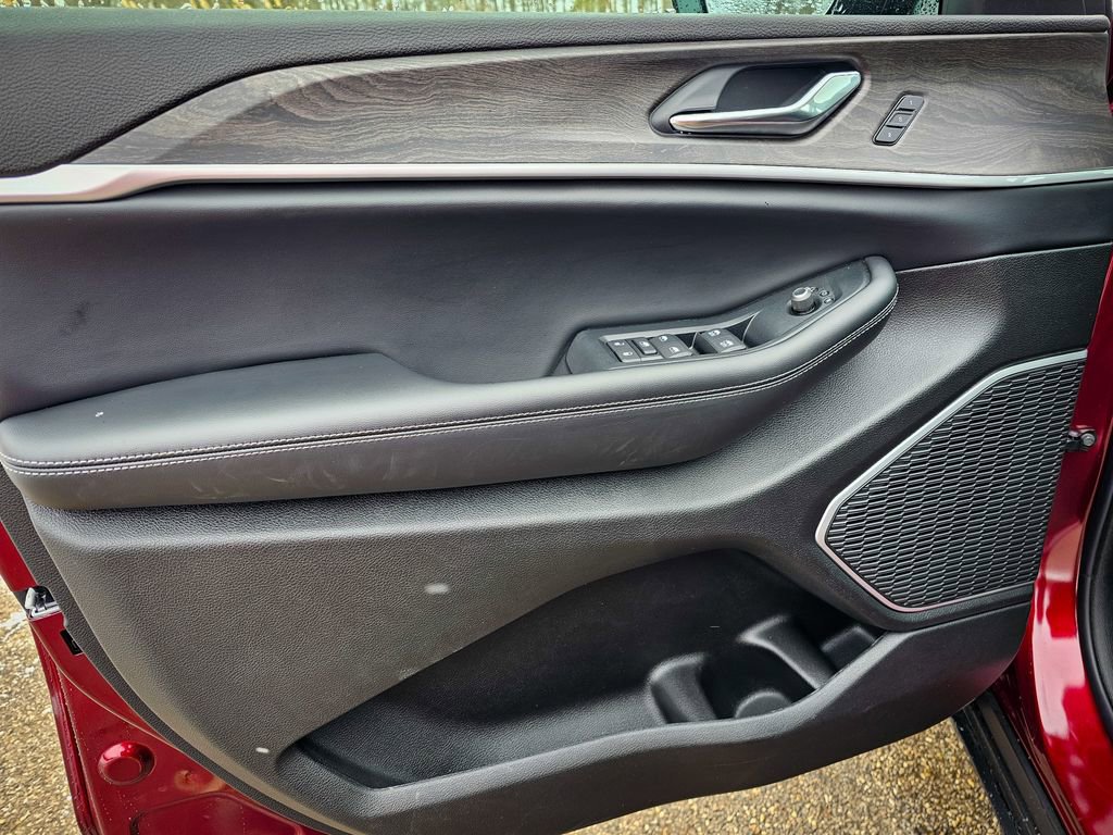 New 2026 Jeep Grand Cherokee Limited image 9