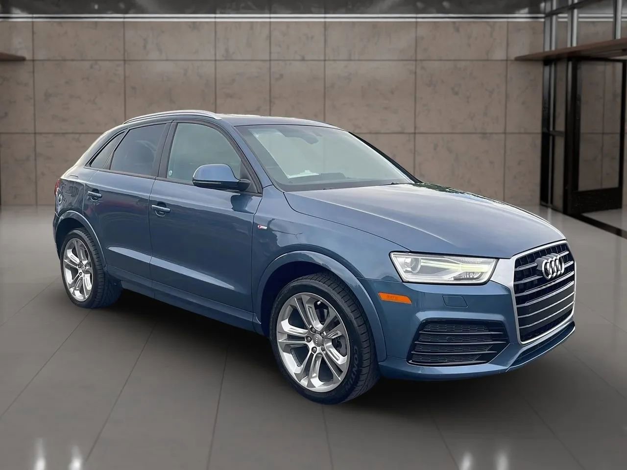Used 2018 Audi Q3 2.0T Premium w/ Convenience Package image 8