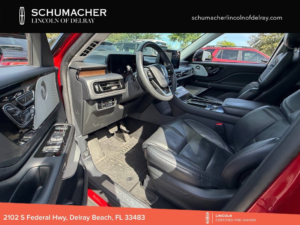 Certified 2025 Lincoln Aviator Reserve w/ Equipment Group 201A AWD/4WD image 12
