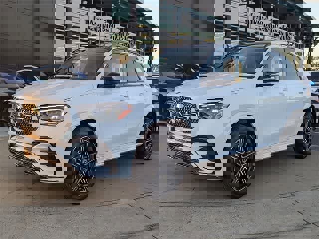 Used 2026 Mercedes-Benz GLE 450 4MATIC image 4