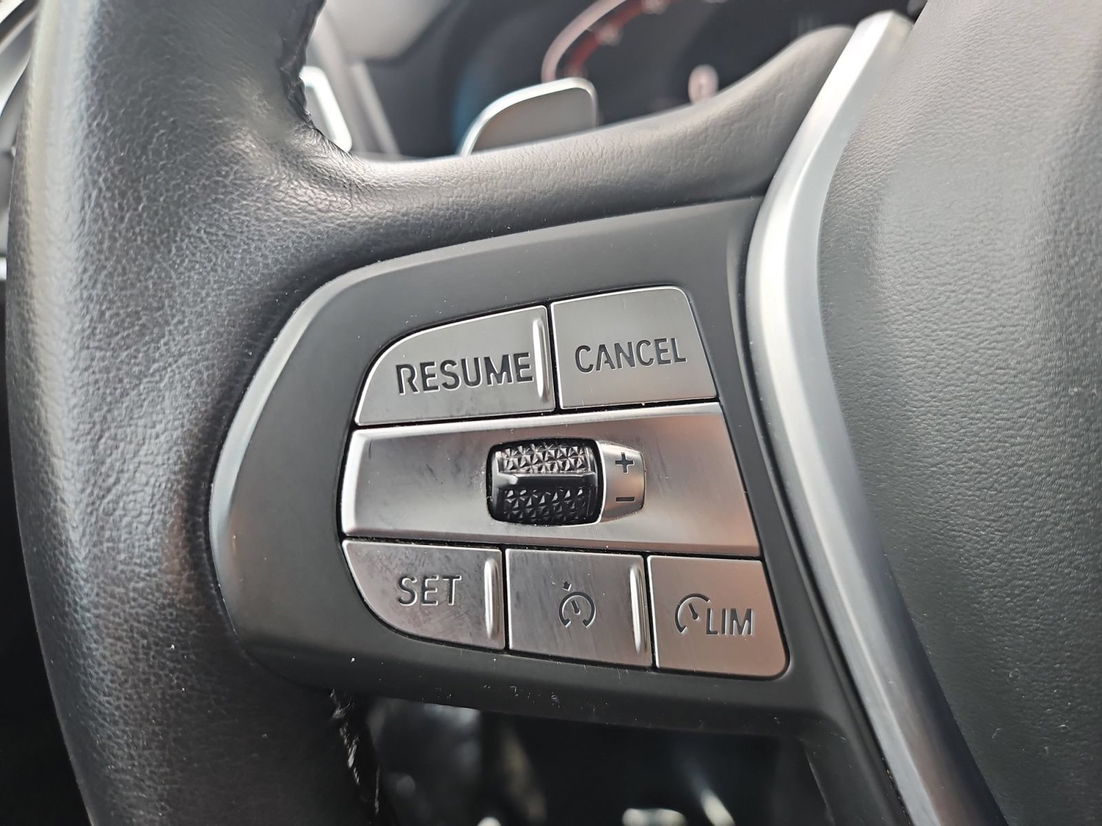 Used 2023 BMW X3 xDrive30i AWD/4WD image 28