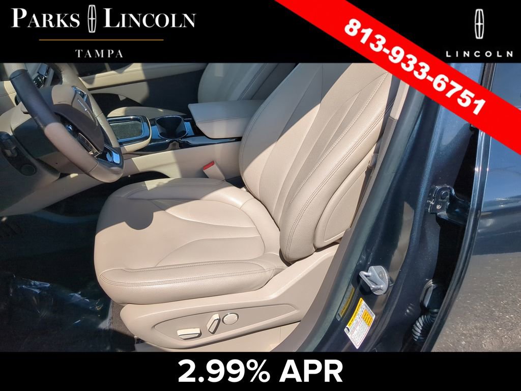 Certified 2023 Lincoln Nautilus FWD w/ Premium Package image 18
