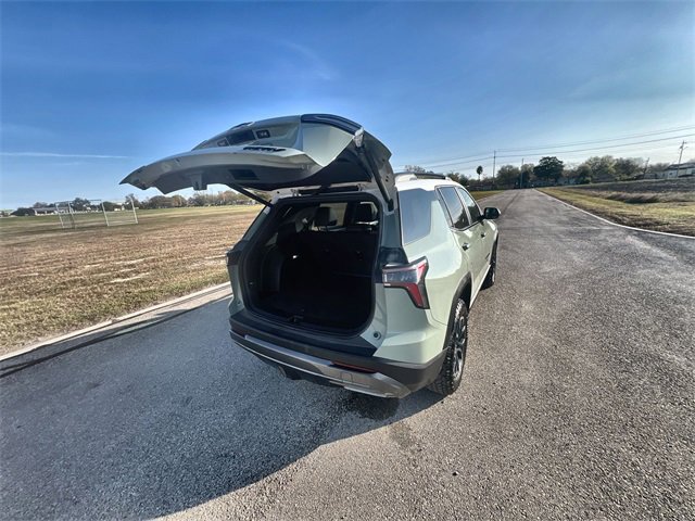 Certified 2025 Chevrolet Equinox ACTIV w/ Safety and Technology Package image 25