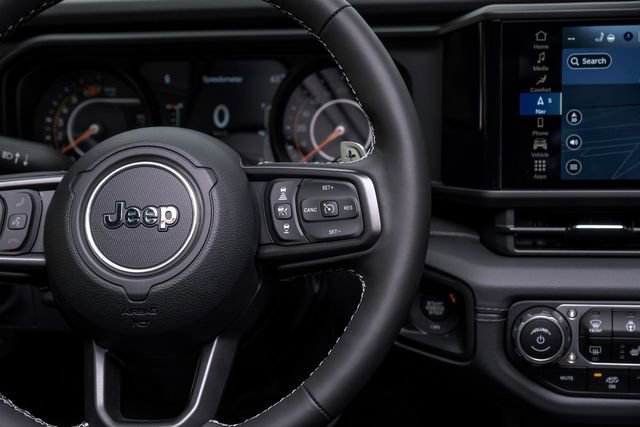 Used 2024 Jeep Wrangler Unlimited Rubicon 392 image 62