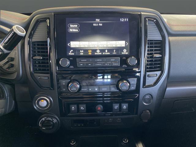 Used 2023 Nissan Titan PRO-4X w/ Pro-4x Convenience Package image 9