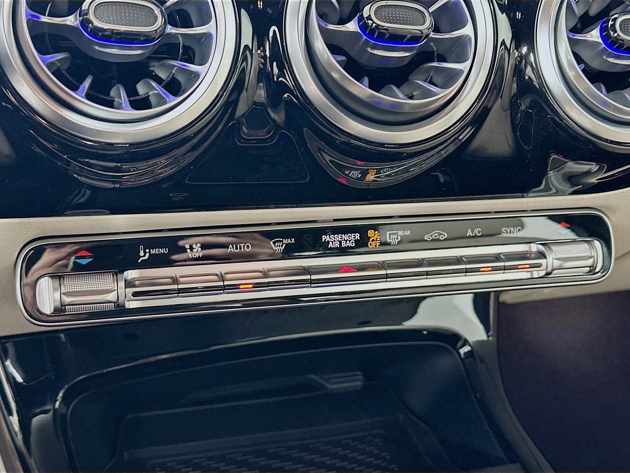 Certified 2025 Mercedes-Benz CLA 250 4MATIC image 20