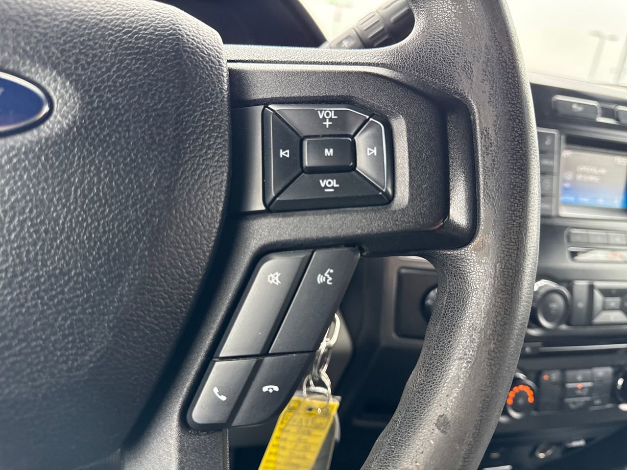 Used 2015 Ford F150 XLT w/ Trailer Tow Package image 26