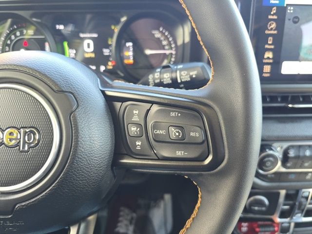 Certified 2024 Jeep Wrangler Unlimited AWD/4WD image 15