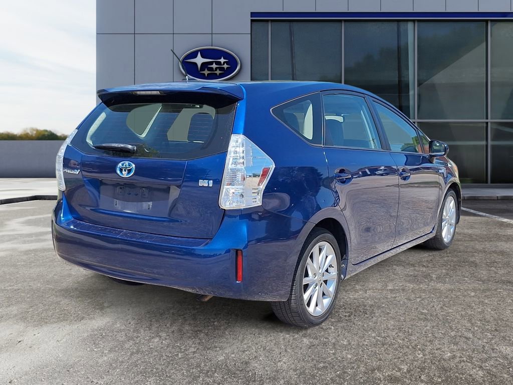Used 2013 Toyota Prius V Five FWD image 6