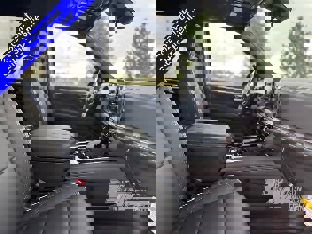 New 2025 Chevrolet Suburban Premier image 12