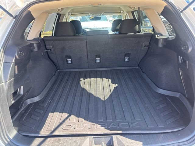 Used 2017 Subaru Outback 2.5i Premium w/ Popular Package #1 image 11