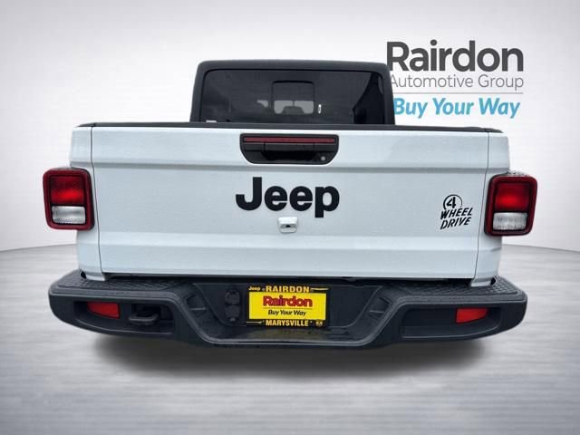 Used 2021 Jeep Gladiator Willys image 7