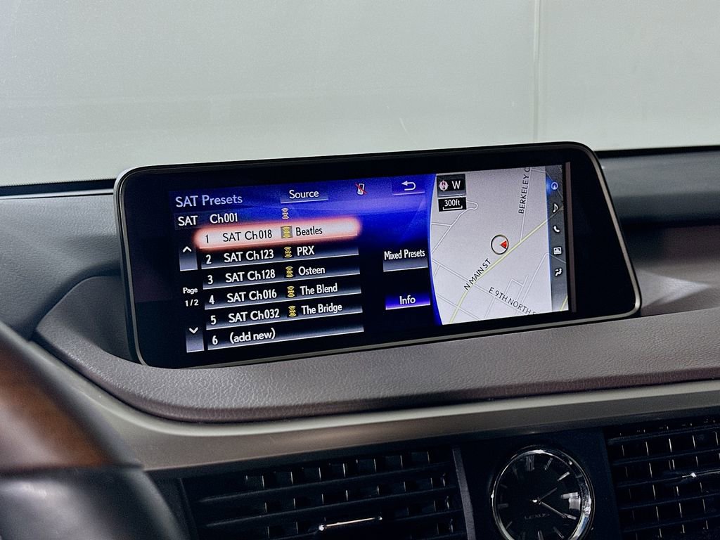 Used 2017 Lexus RX 350 FWD w/ Premium Package image 29