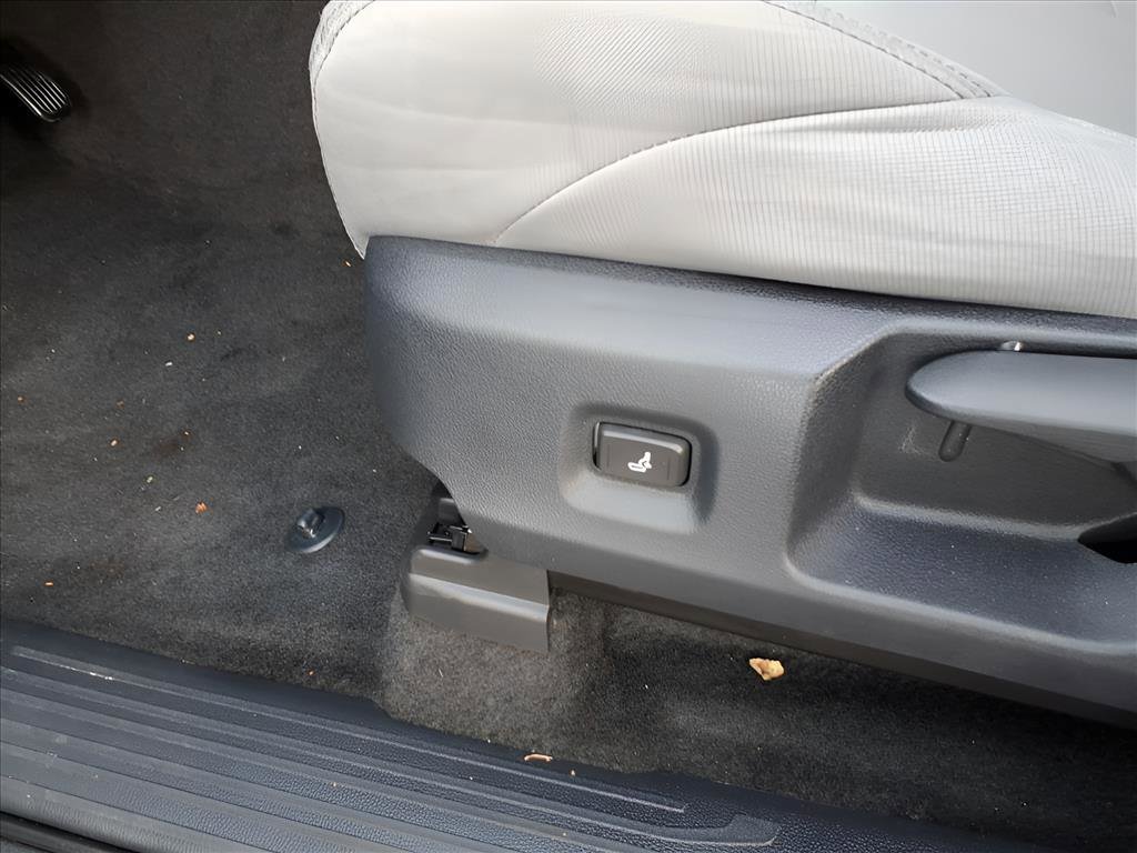 Used 2024 Toyota Tacoma SR5 image 12