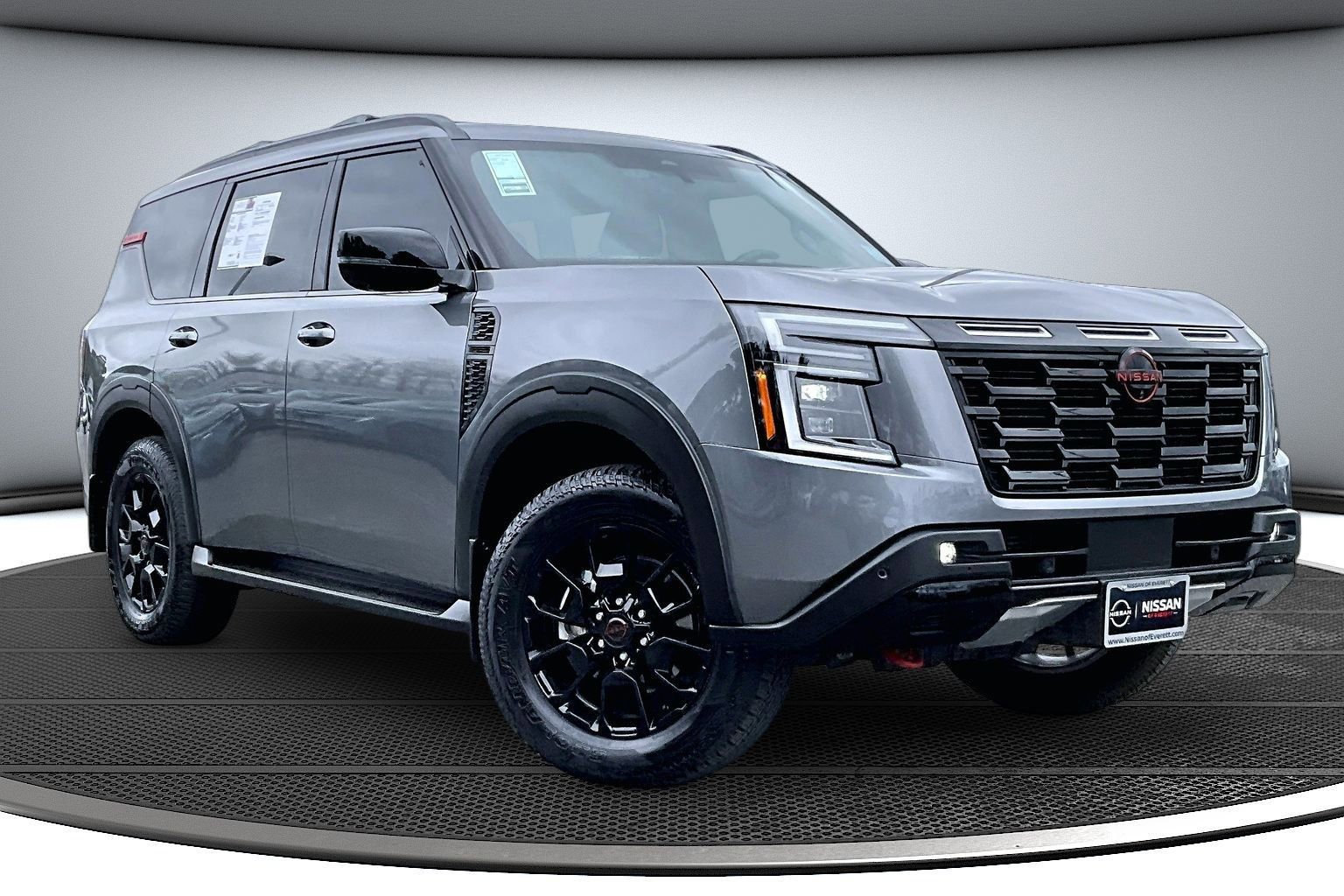 Used 2025 Nissan Armada PRO-4X w/ Pro-4X Premium Package image 1