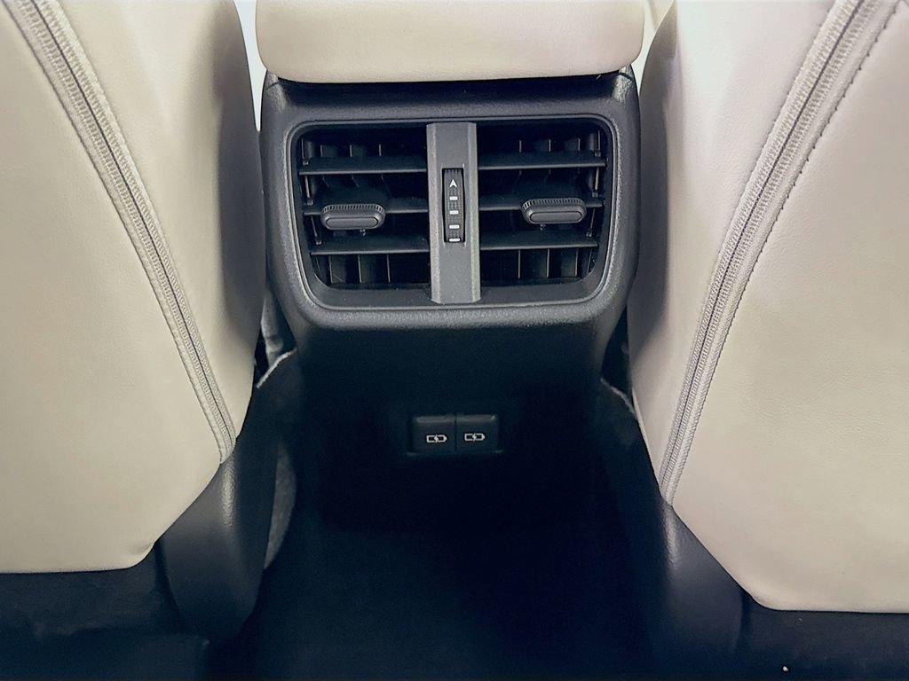 Certified 2021 Lexus UX 250h w/ Accessory Package (Z2) image 27