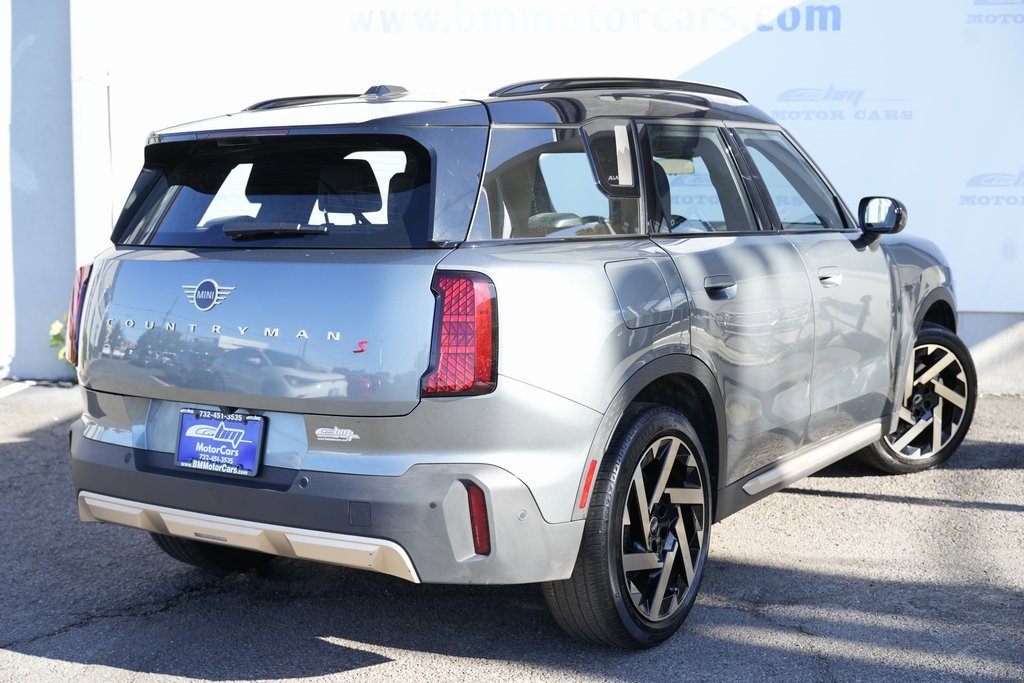 Used 2025 MINI Cooper Countryman S image 3