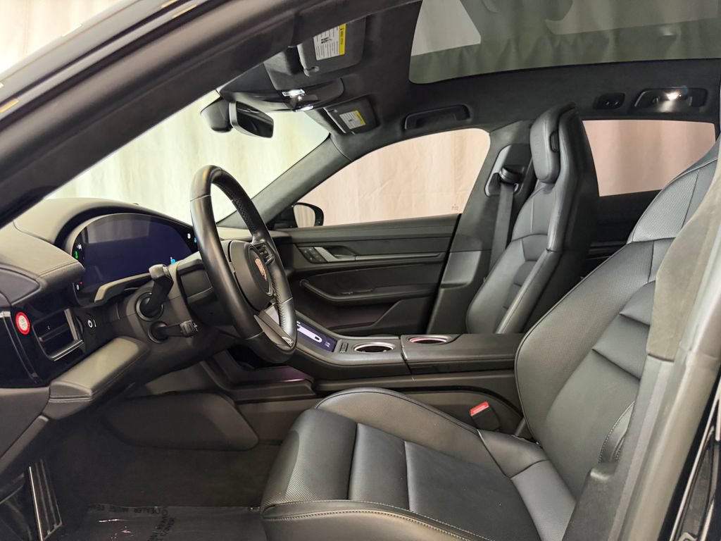Certified 2023 Porsche Taycan Turbo AWD/4WD image 5