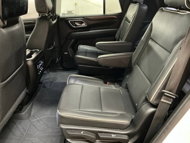 Used 2023 Chevrolet Tahoe Premier w/ Advanced Technology Package AWD/4WD image 12