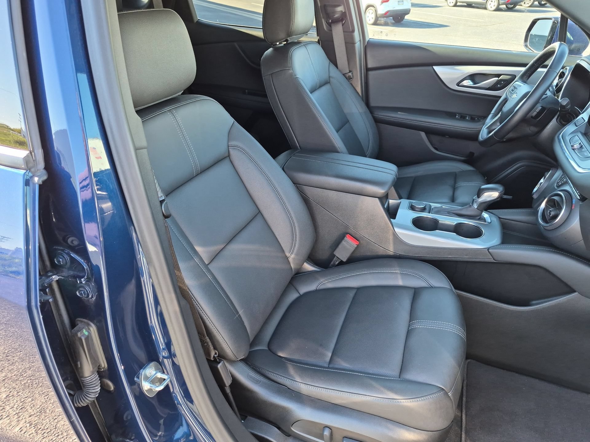 Certified 2022 Chevrolet Blazer LT w/ Sound & Technology Package AWD/4WD image 29