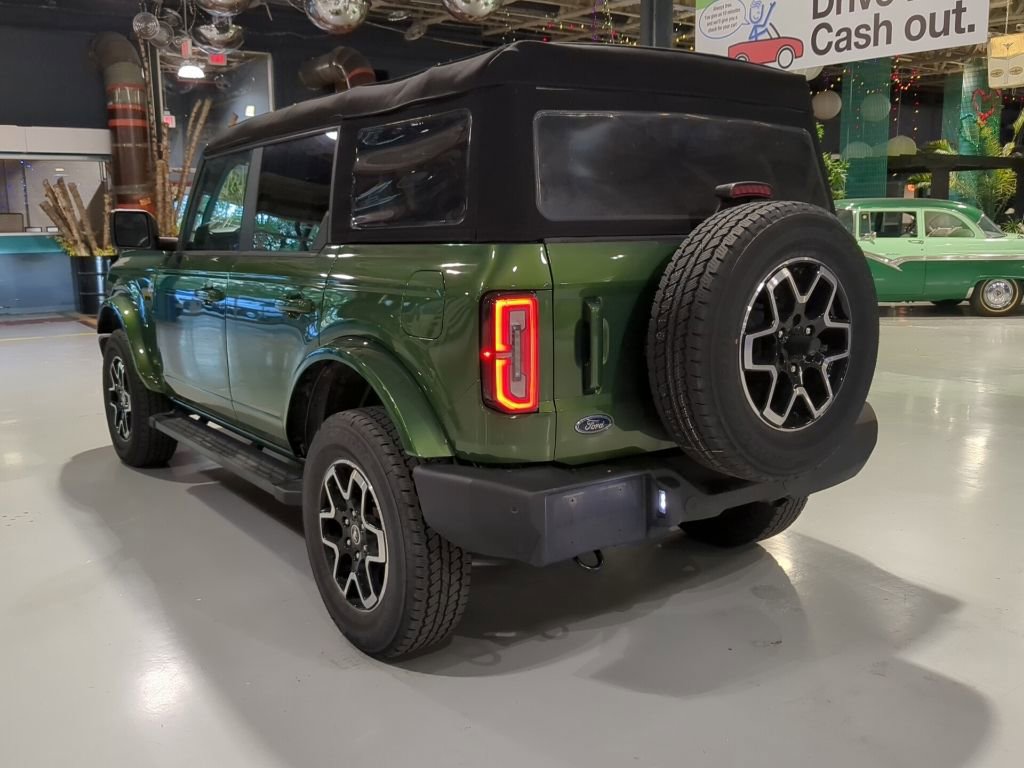 Used 2023 Ford Bronco Outer Banks AWD/4WD image 9