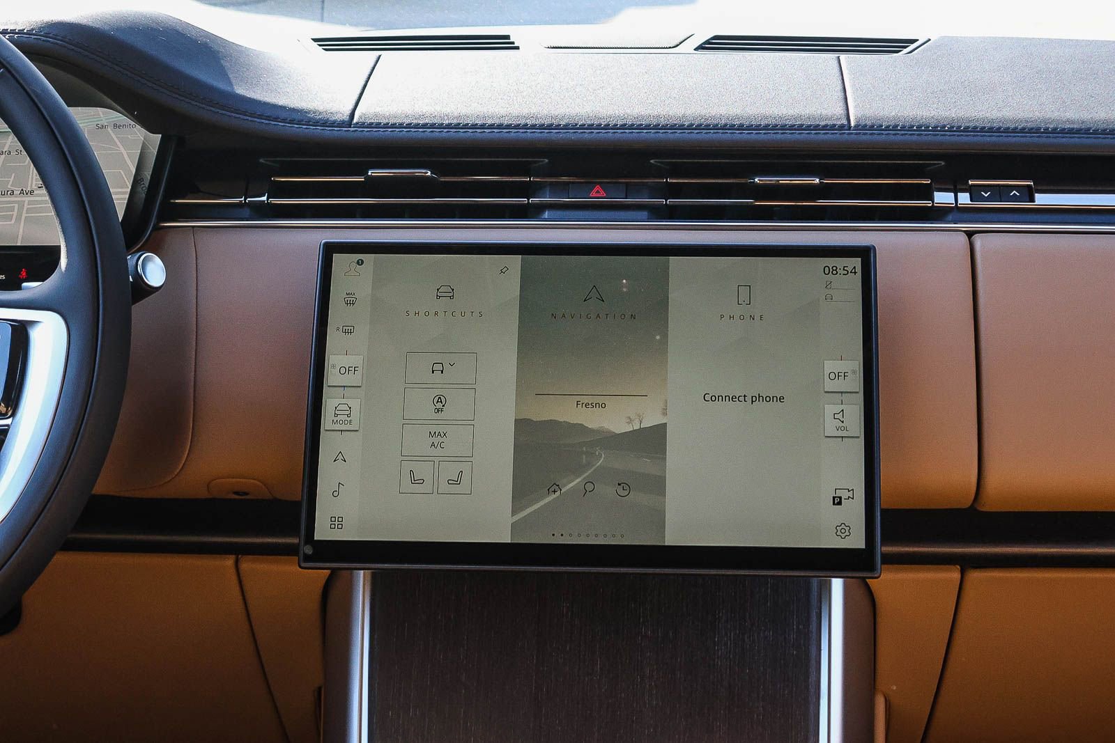 New 2026 Land Rover Range Rover SE image 25