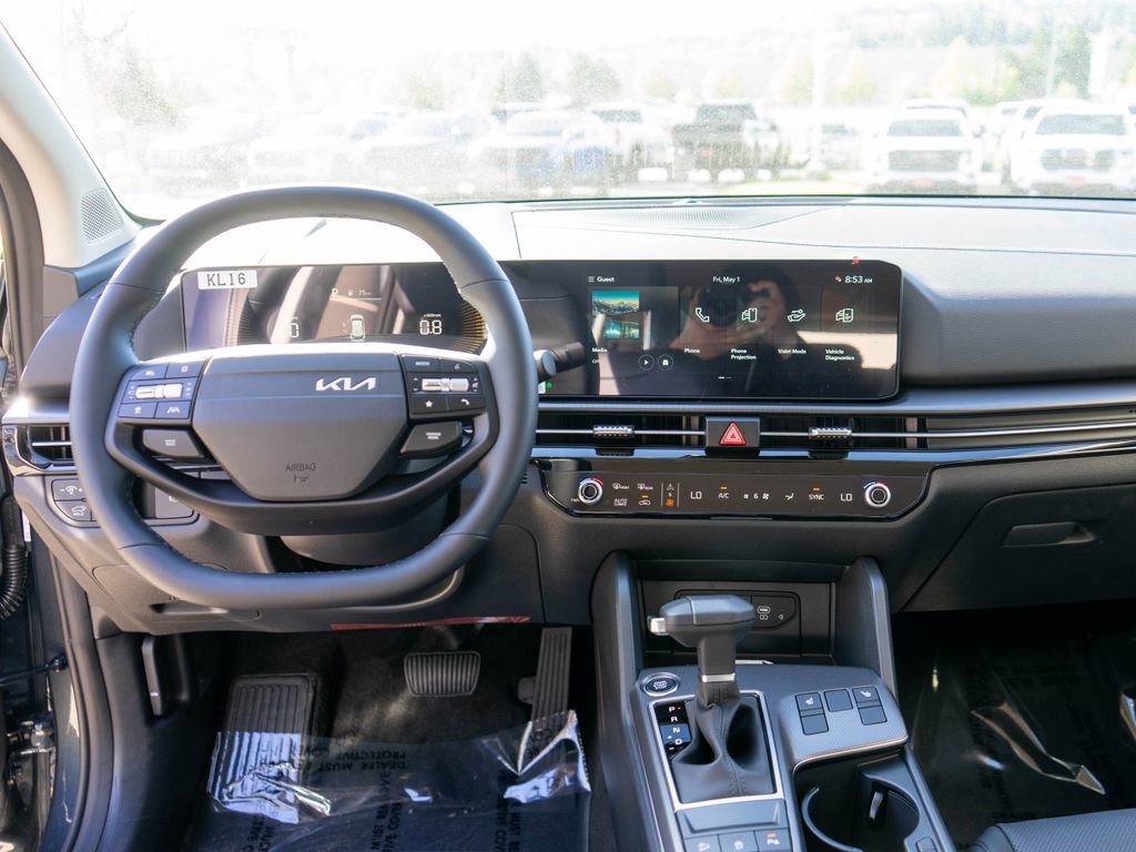 New 2026 Kia Sportage EX AWD/4WD image 13