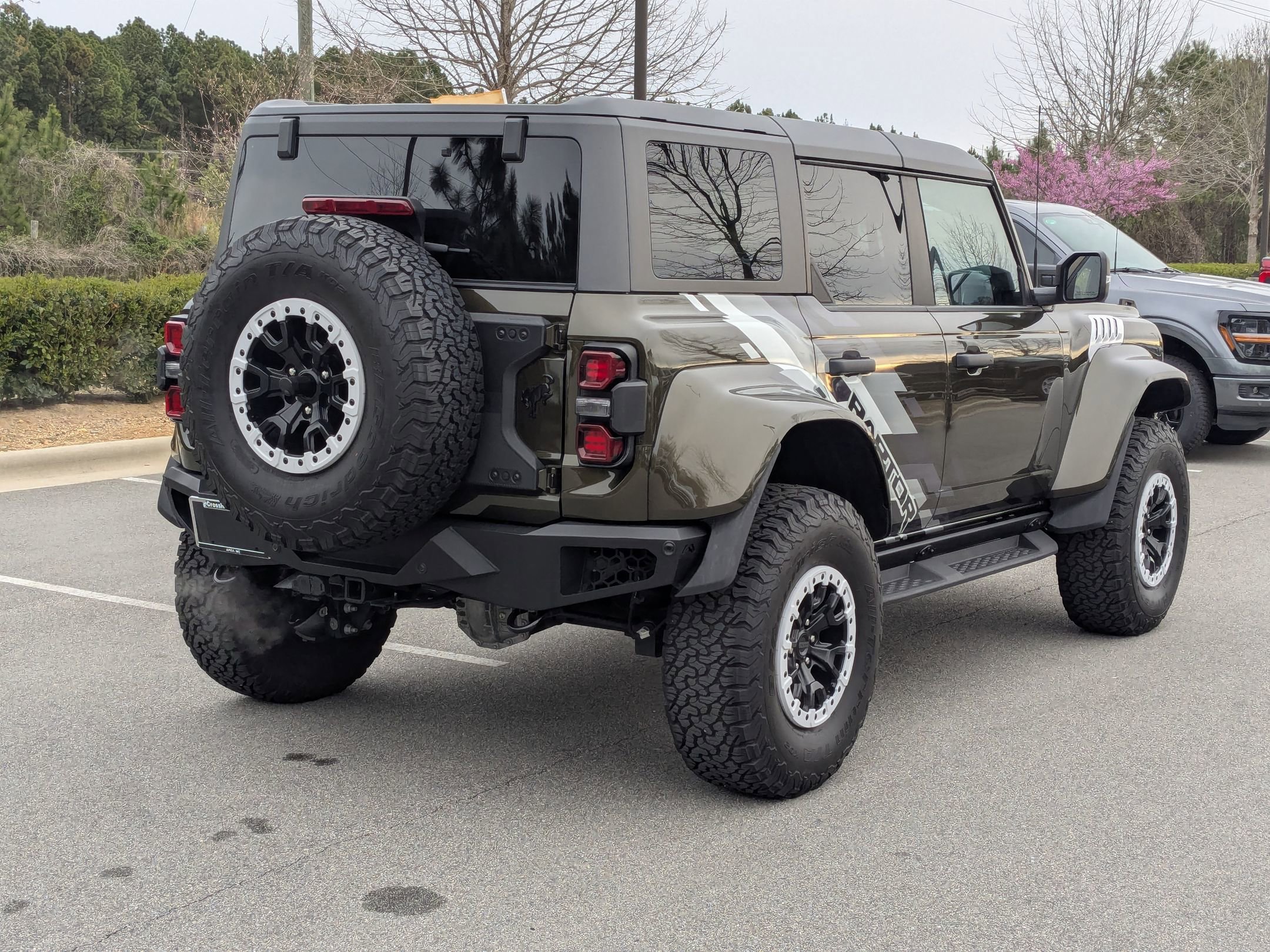 Certified 2024 Ford Bronco Raptor w/ Interior Carbon Fiber Pack 6 image 4