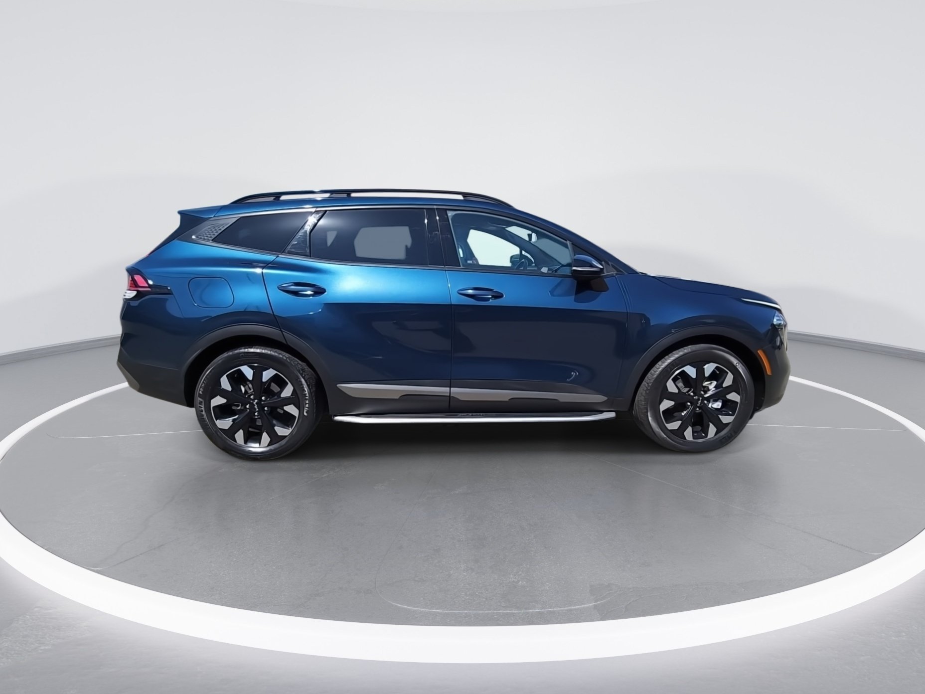 Used 2023 Kia Sportage X-Line AWD/4WD image 9