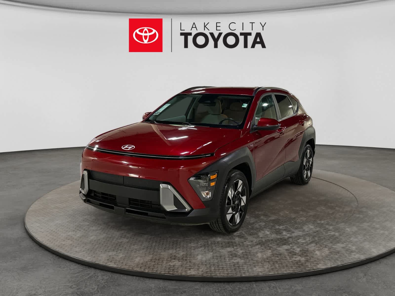 Used 2025 Hyundai Kona SEL FWD image 1