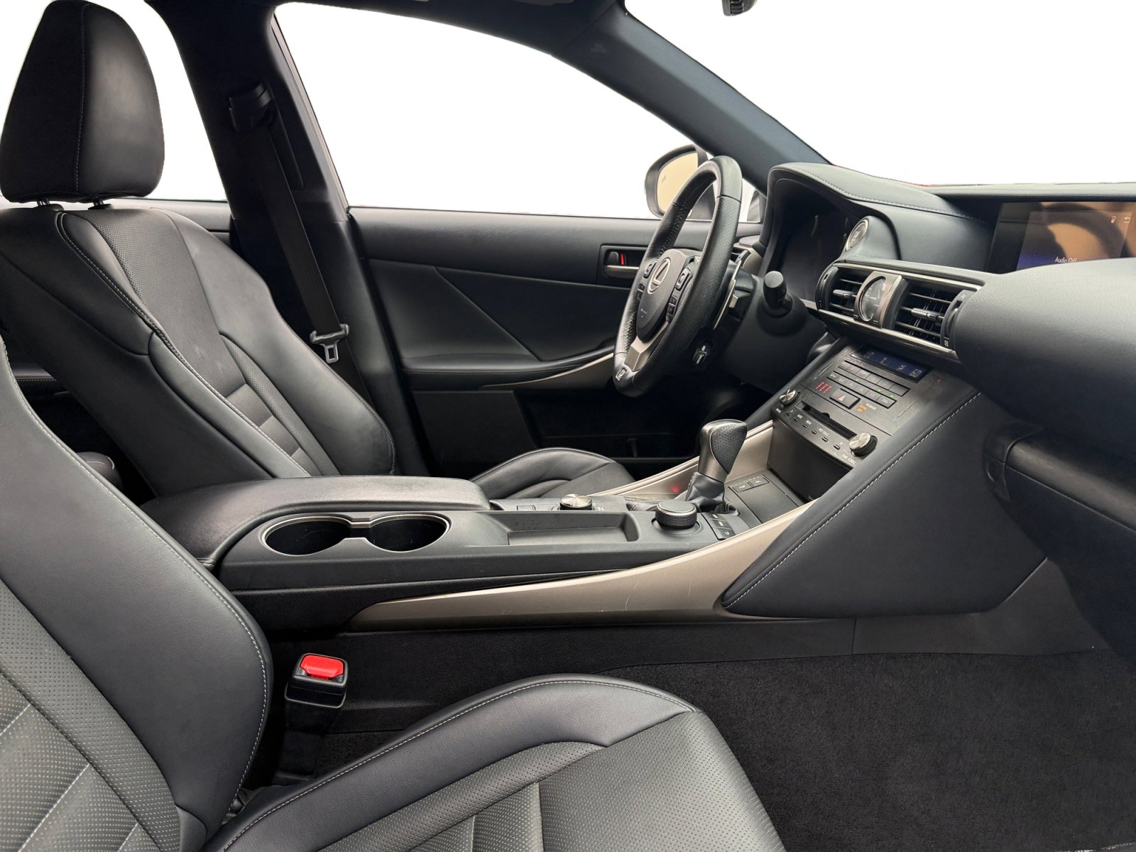 Used 2019 Lexus IS 300 image 14