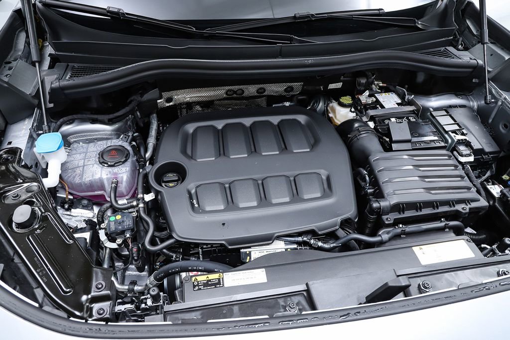 New 2026 Volkswagen Tiguan SE image 67