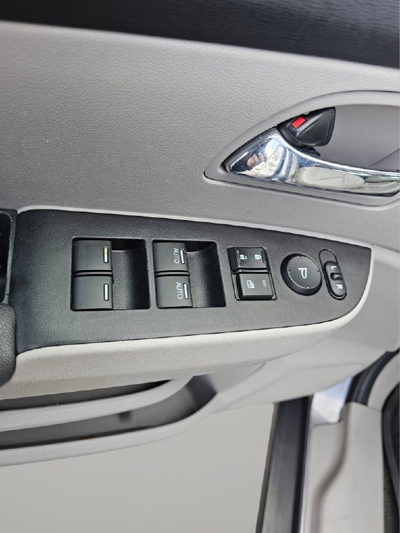 Used 2014 Honda Odyssey EX-L image 28