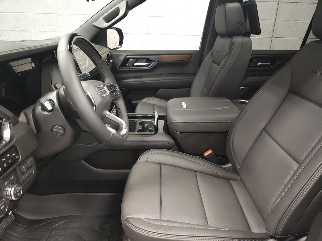 New 2026 GMC Yukon Denali w/ Denali Reserve Package image 24