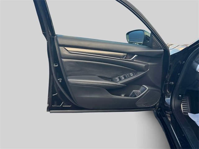 Used 2020 Honda Accord Sport image 16
