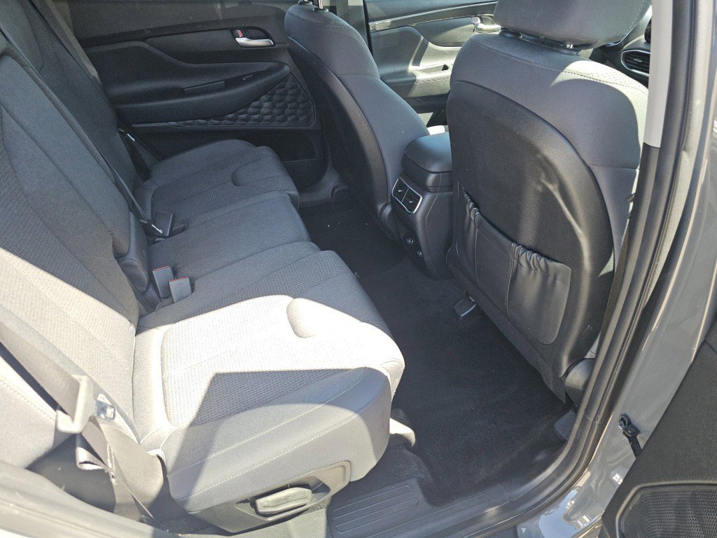 Used 2023 Hyundai Santa Fe SEL AWD/4WD image 5