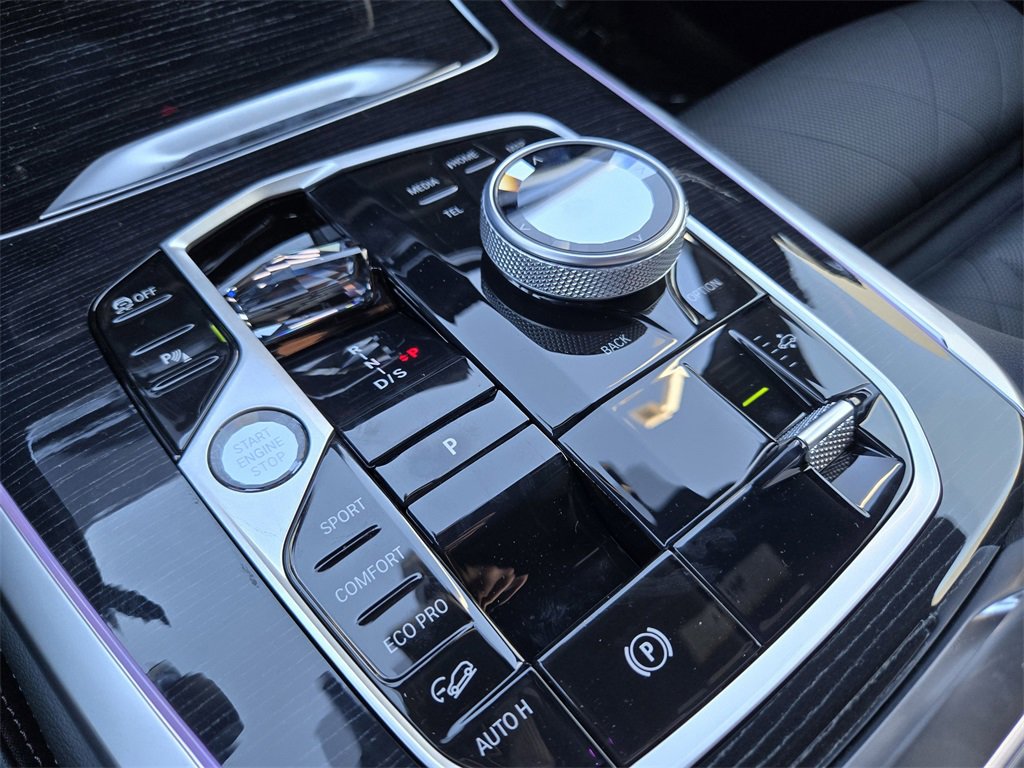 New 2026 BMW X7 xDrive40i w/ M Sport Package image 33