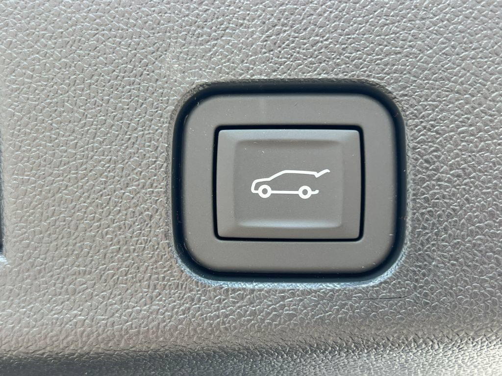 New 2027 Buick Enclave Preferred w/ LPO, Floor Liner Package AWD/4WD image 35